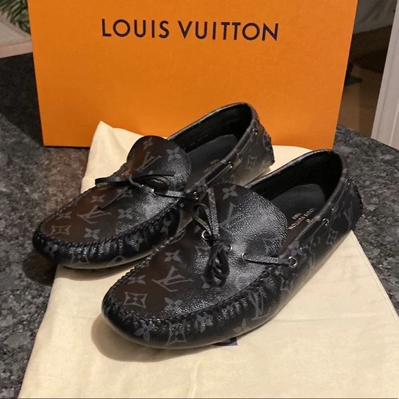 LOUIS VUITTONヴィトン ローファー エクリプス LVメジャーライン モノグラムエクリプス ローファー レザー ブラック